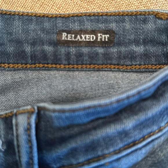 Judy Blue Jeans - Picture 6 of 7